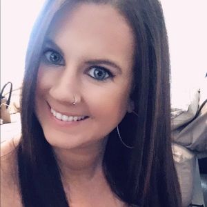 Meet your Posher, Melanie